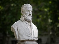 Zrinjevac, južna strana bista Julija Klovića